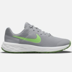 Nike Revolution 6