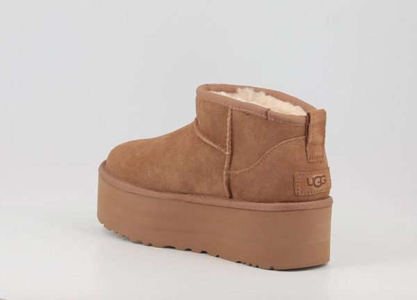 Bota Woman Classic Ultra Mini Plataform Camel - Imagen 3
