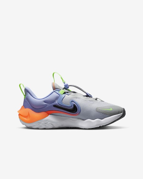 NIKE RUN FLOW BIG KIDS GREY Y PURPLE